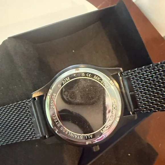 Michael Kors Black Watch with Gold Details - Picture 5 of 5